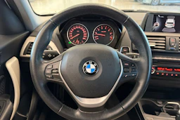 valkoinen BMW 116 2014 kuva 16.