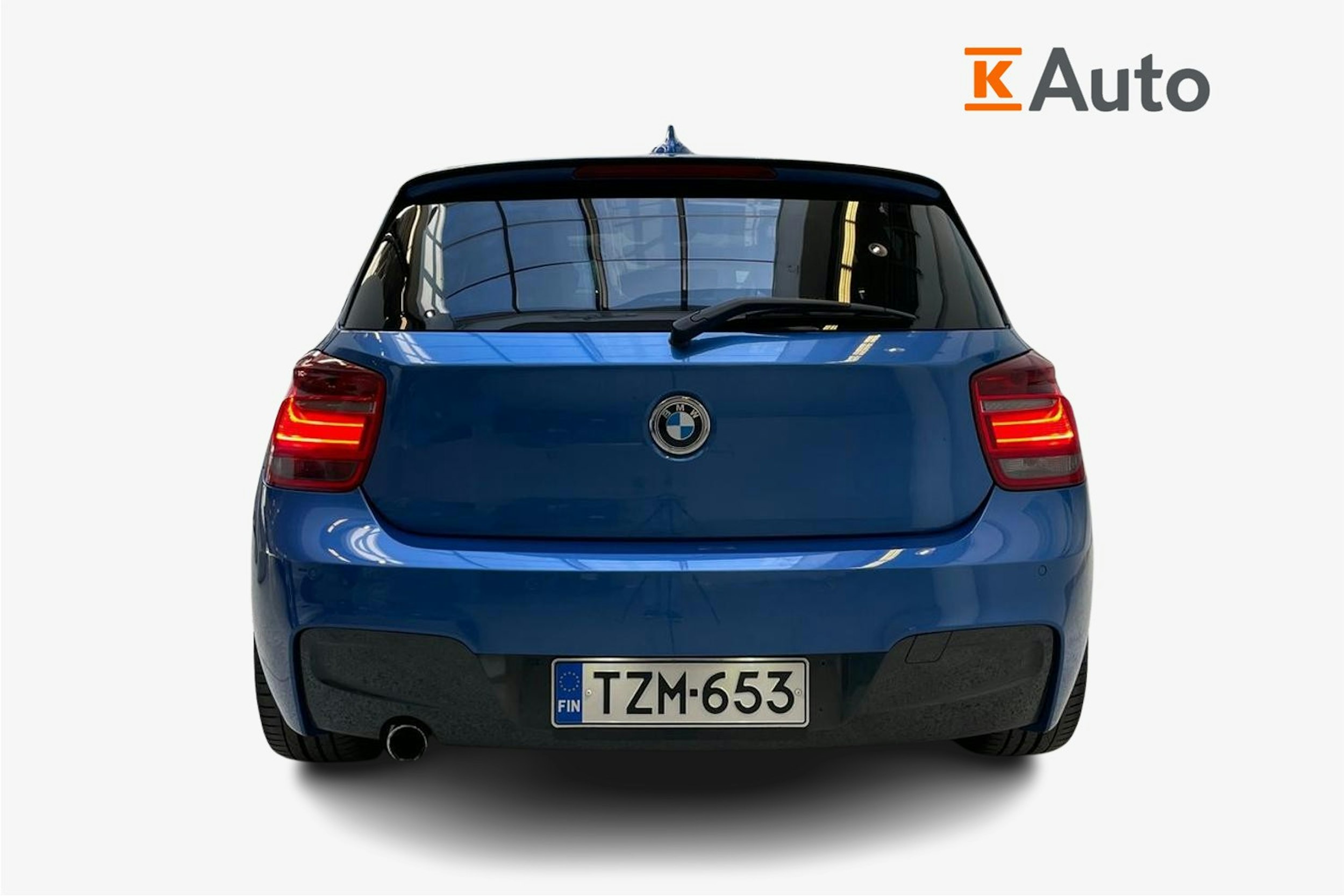 sininen BMW 116 2014 kuva 3.