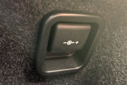 sininen BMW 116 2014 kuva 16.