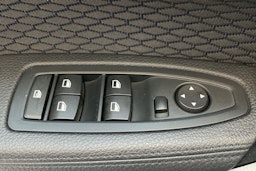 sininen BMW 116 2014 kuva 18.
