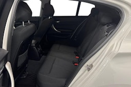 valkoinen BMW 116 2016 kuva 8.