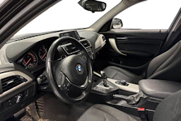 ruskea (beige) BMW 116 2017 kuva 3.