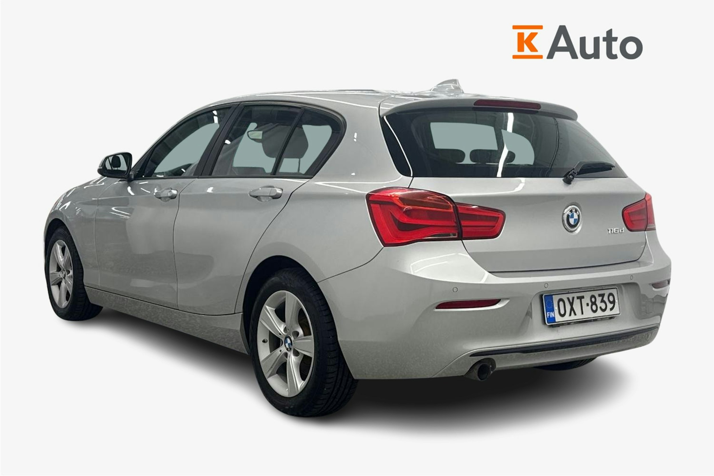 hopea BMW 116 2019 kuva 2.