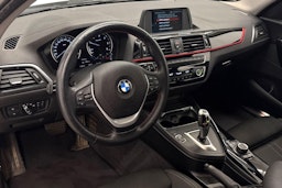 hopea BMW 116 2019 kuva 7.