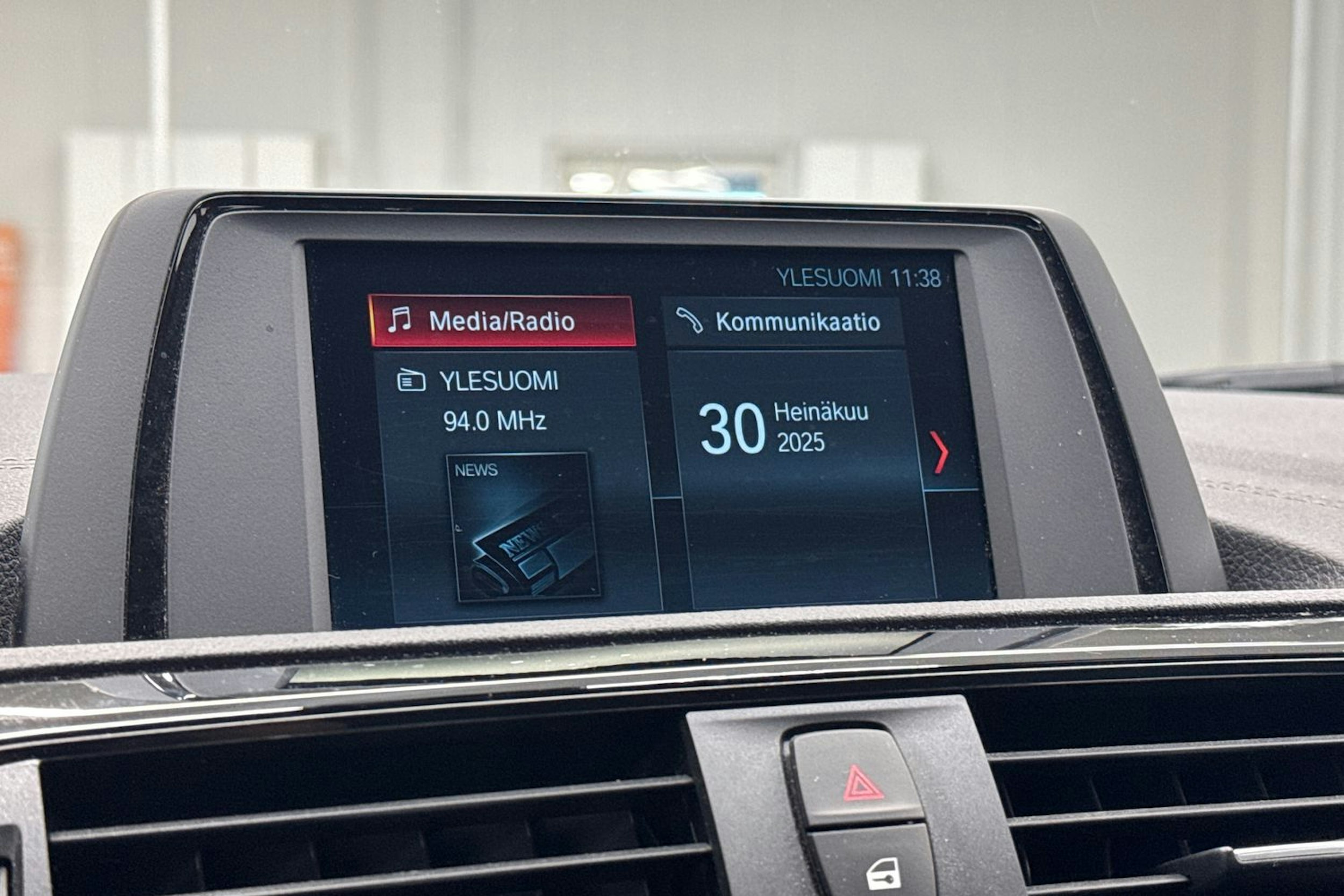 hopea BMW 116 2019 kuva 21.