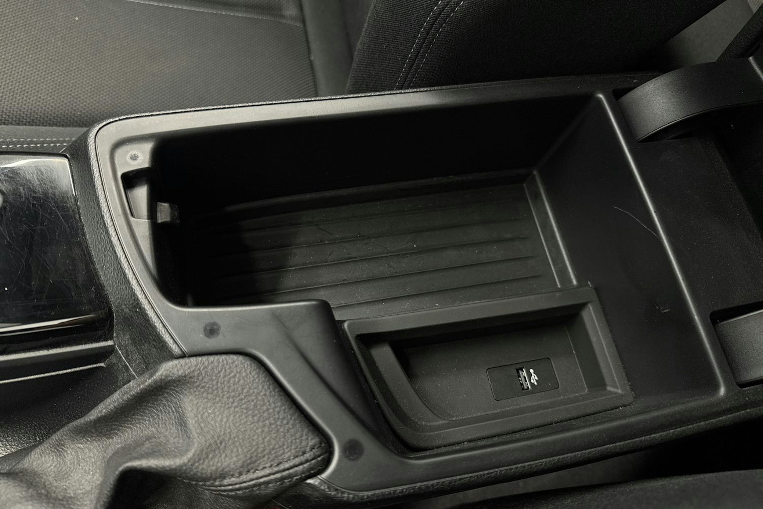 hopea BMW 116 2019 kuva 33.