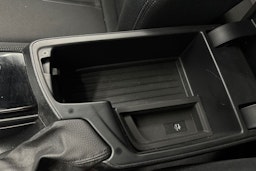 hopea BMW 116 2019 kuva 33.