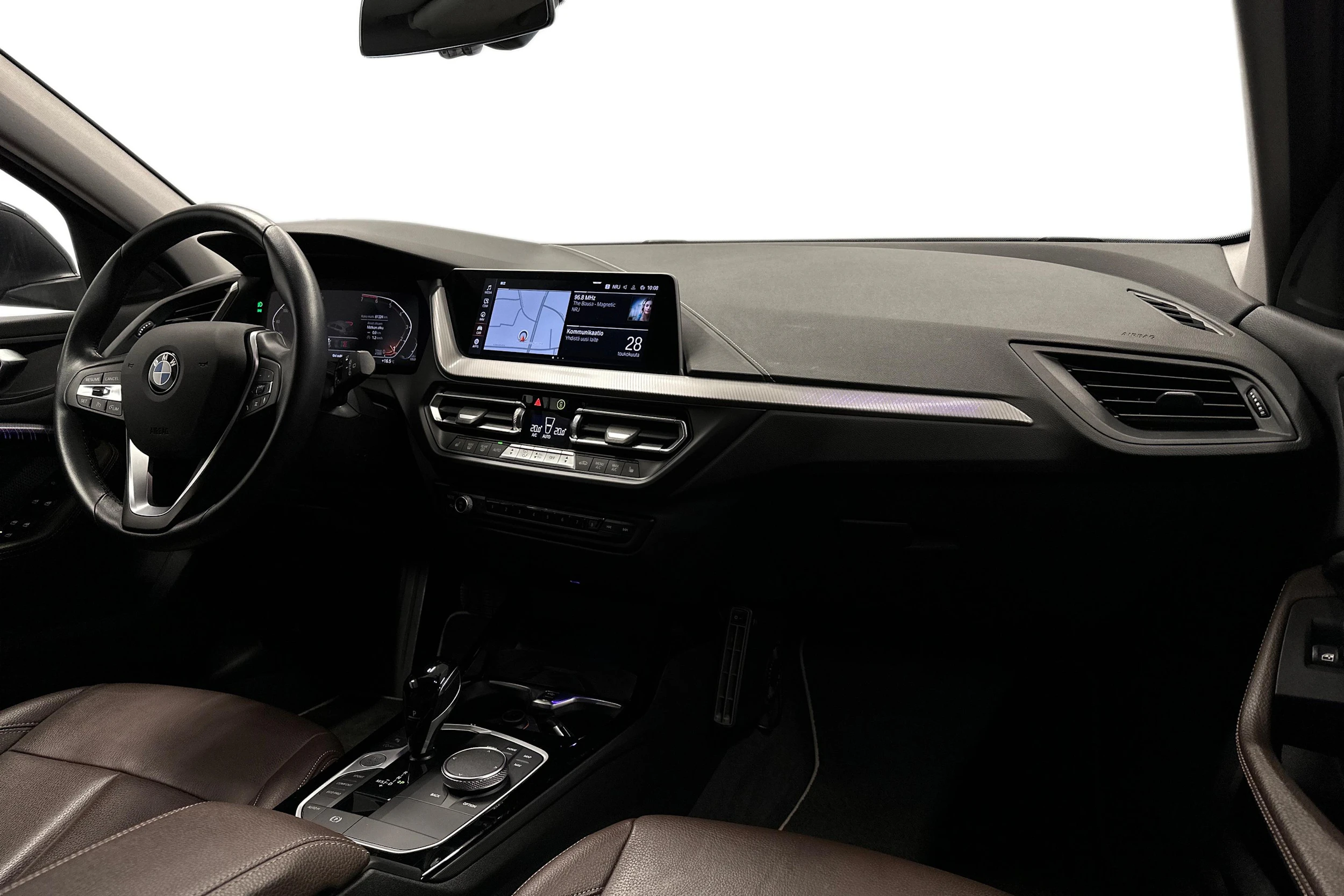 musta BMW 116 2022 kuva 9.