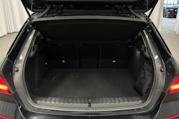 musta BMW 116 2022 kuva 15.