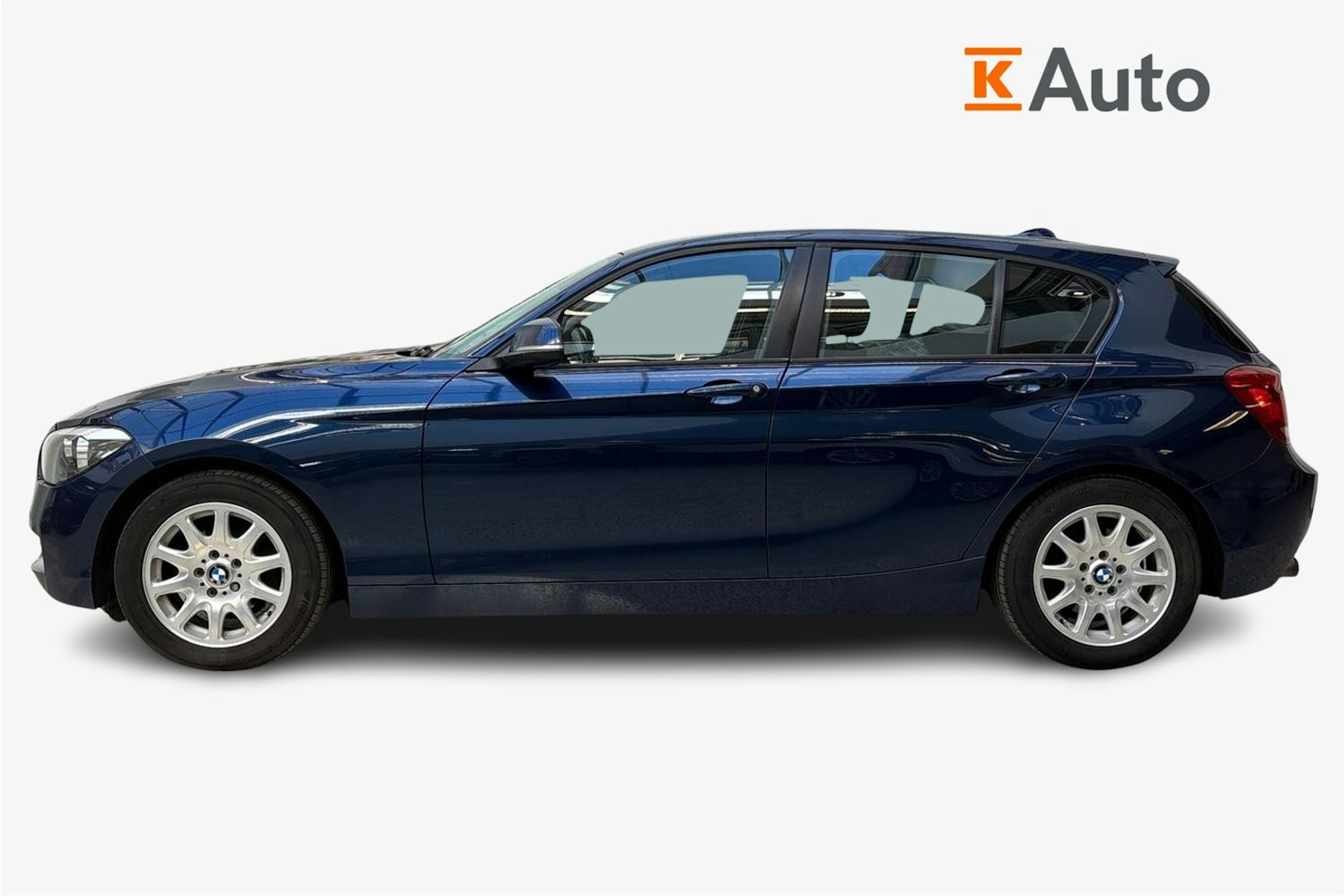 sininen BMW 118 2012 kuva 5.