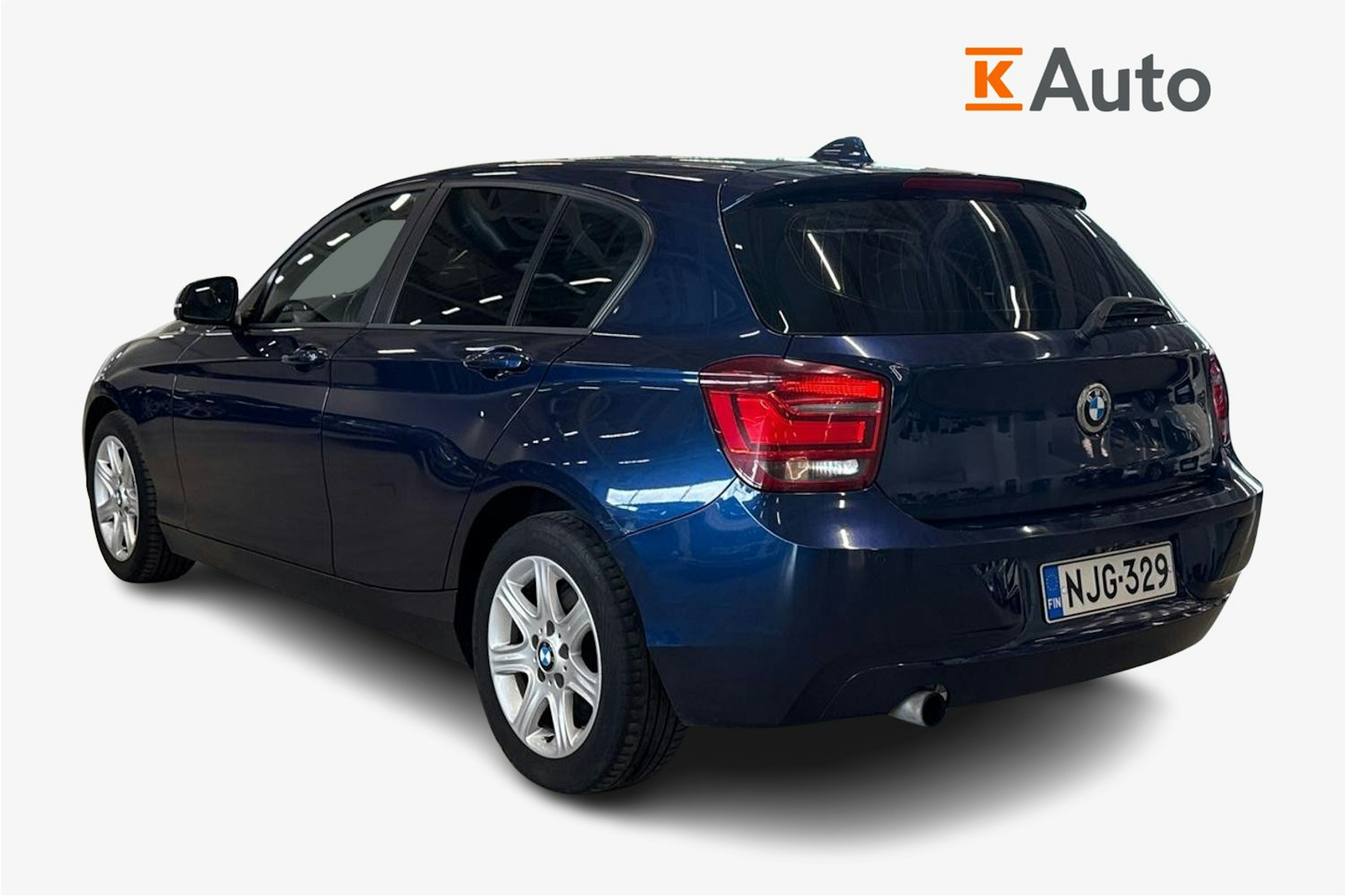 Sininen BMW 118 2013 kuva 2.