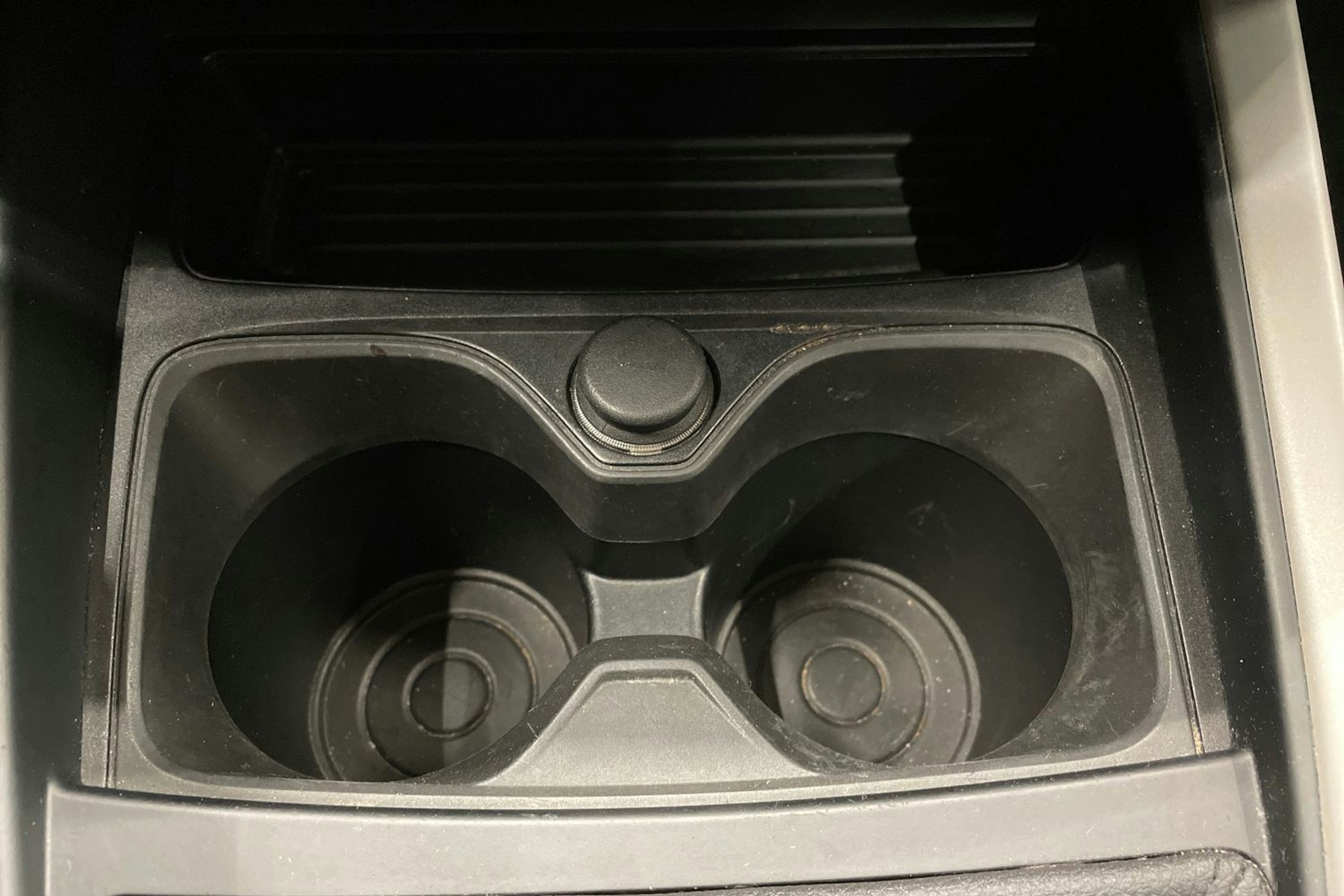 musta BMW 118 2016 kuva 19.