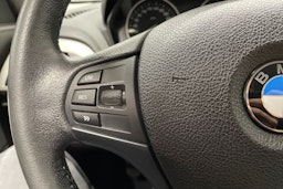 musta BMW 118 2016 kuva 24.