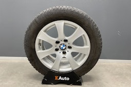 musta BMW 118 2016 kuva 28.