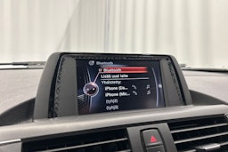 valkoinen BMW 118 2016 kuva 19.