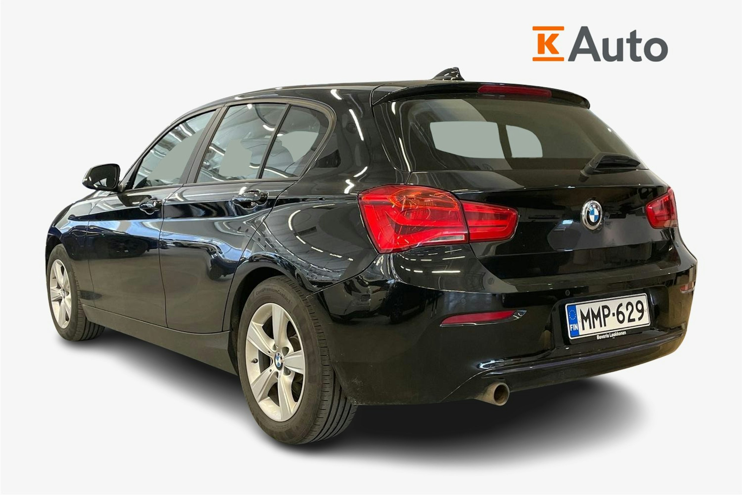 musta BMW 118 2016 kuva 2.