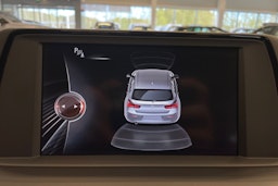 musta BMW 118 2016 kuva 16.
