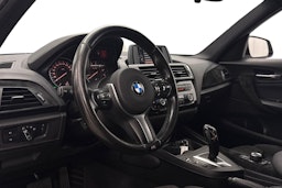 valkoinen BMW 118 2016 kuva 7.