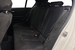 valkoinen BMW 118 2016 kuva 10.