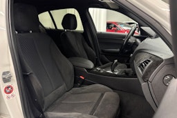 valkoinen BMW 118 2016 kuva 13.
