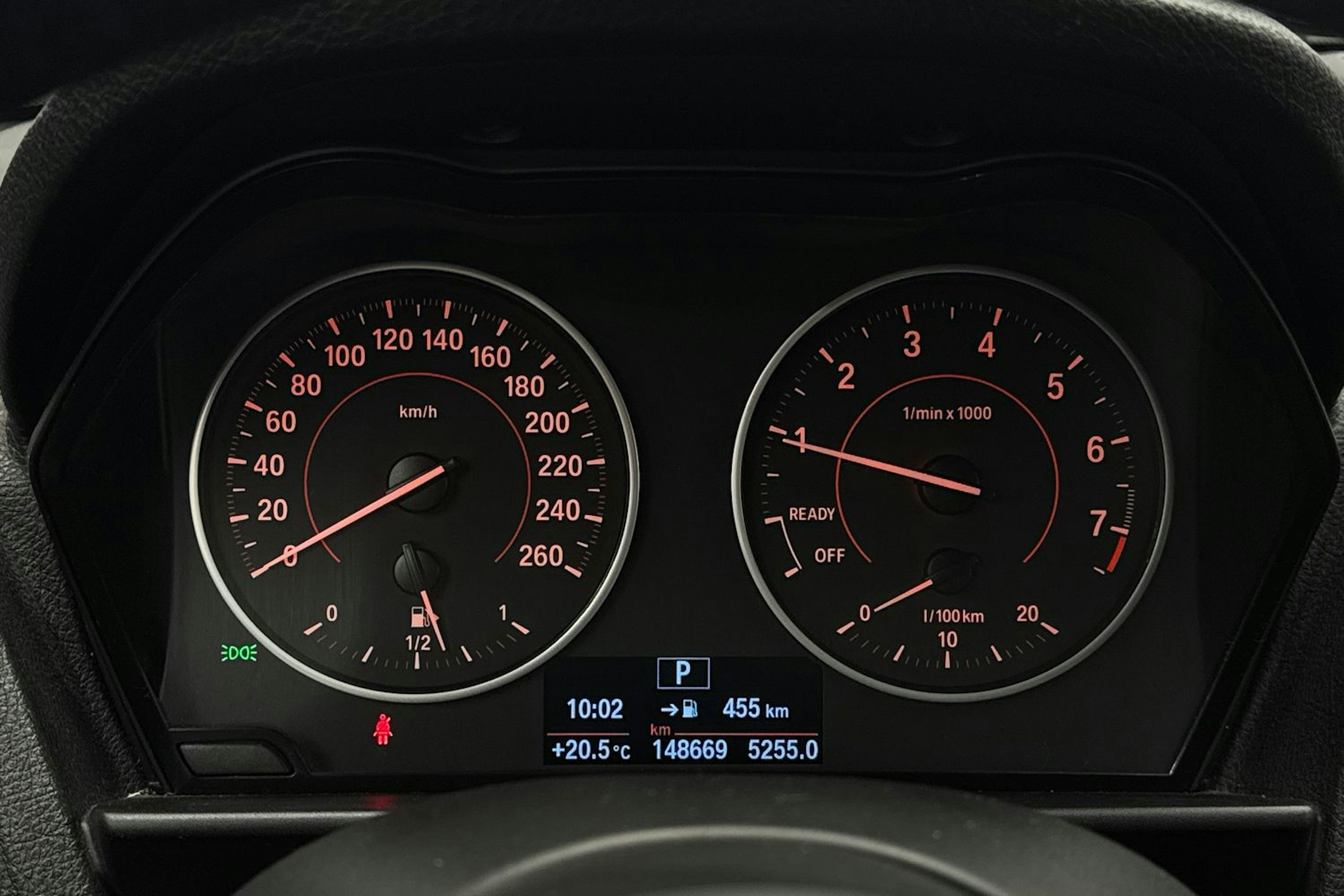 valkoinen BMW 118 2016 kuva 17.
