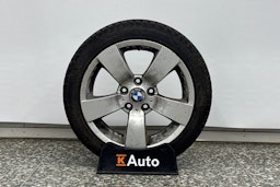 valkoinen BMW 118 2016 kuva 37.