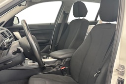 valkoinen BMW 118 2017 kuva 9.