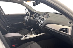 valkoinen BMW 118 2017 kuva 10.