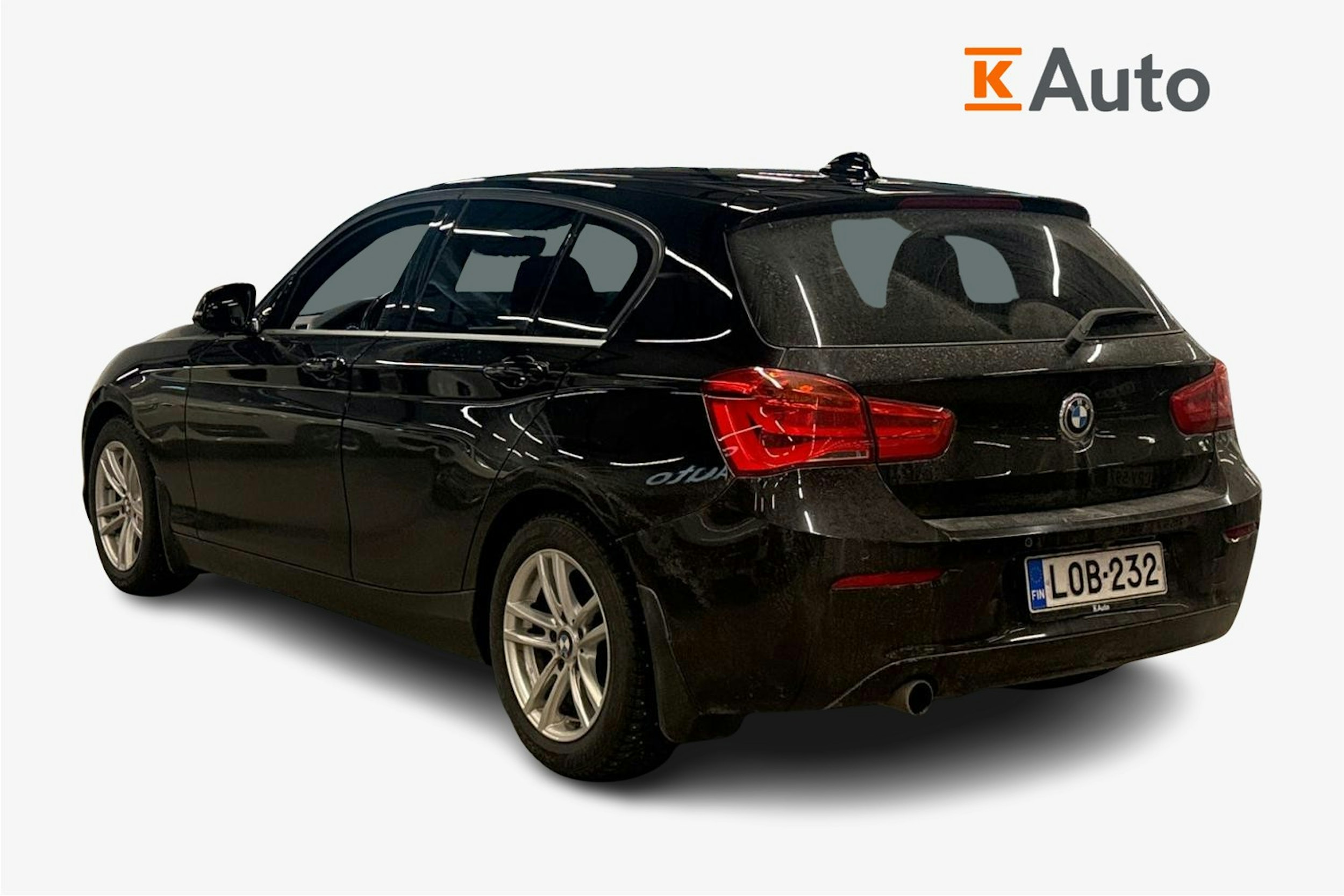 musta BMW 118 2017 kuva 2.