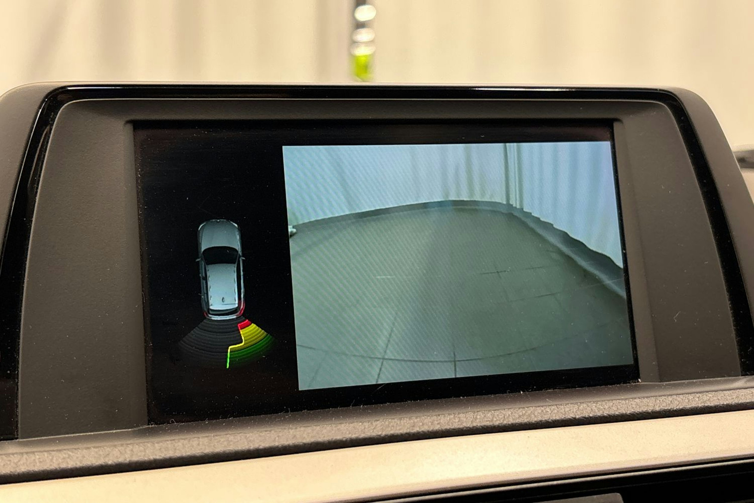 musta BMW 118 2017 kuva 25.