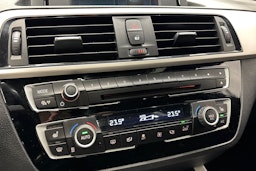 musta BMW 118 2017 kuva 26.