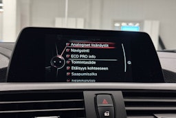 oranssi BMW 118 2017 kuva 25.