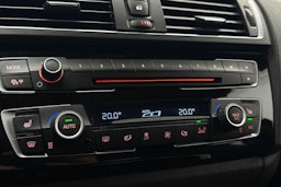 oranssi BMW 118 2017 kuva 27.