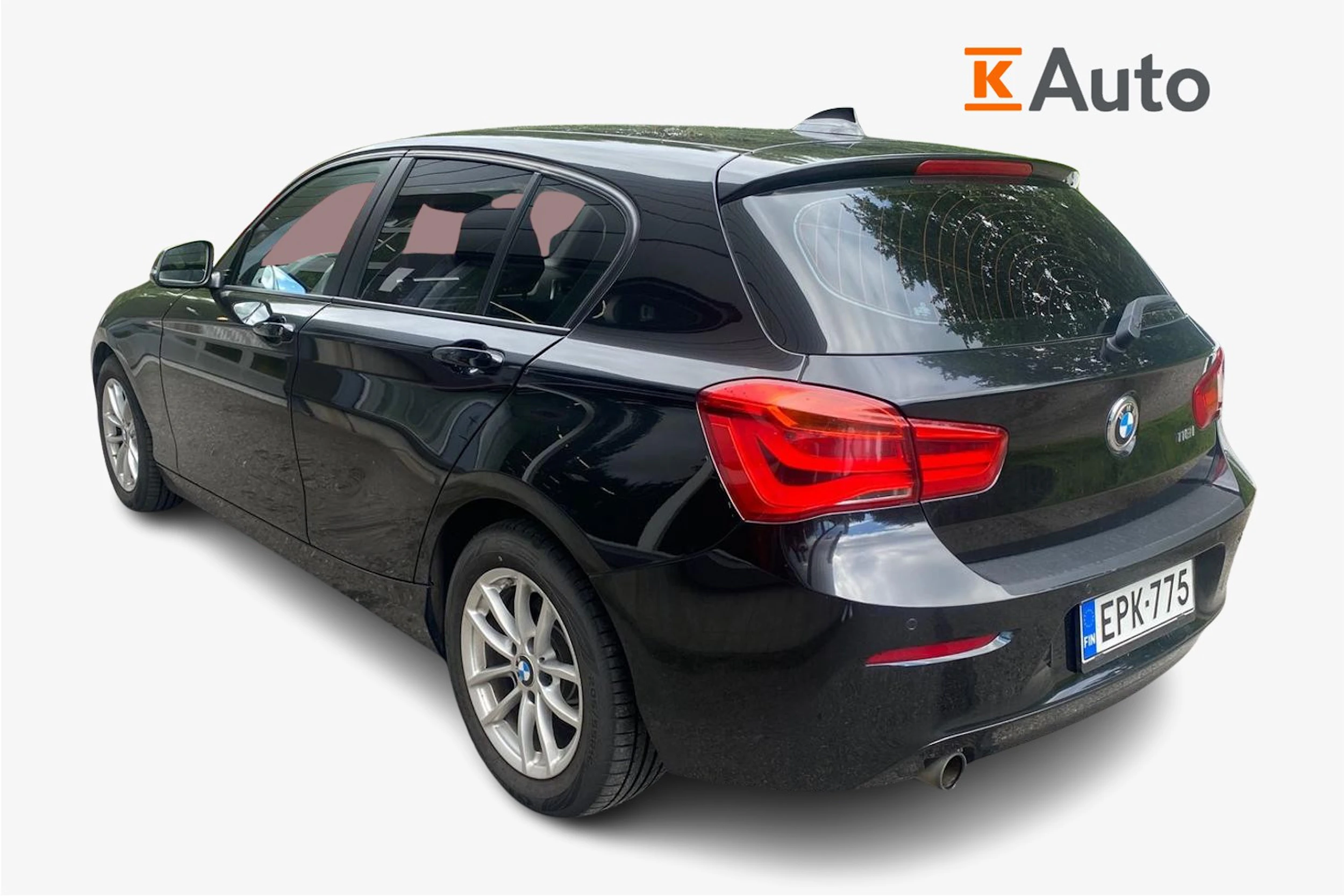 Musta BMW 118 2018 kuva 2.