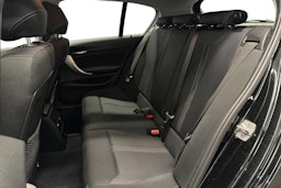 Musta BMW 118 2018 kuva 10.