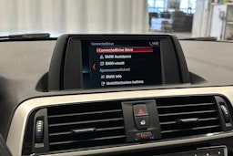 Musta BMW 118 2018 kuva 22.