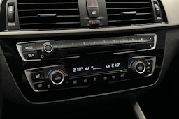 Musta BMW 118 2018 kuva 25.