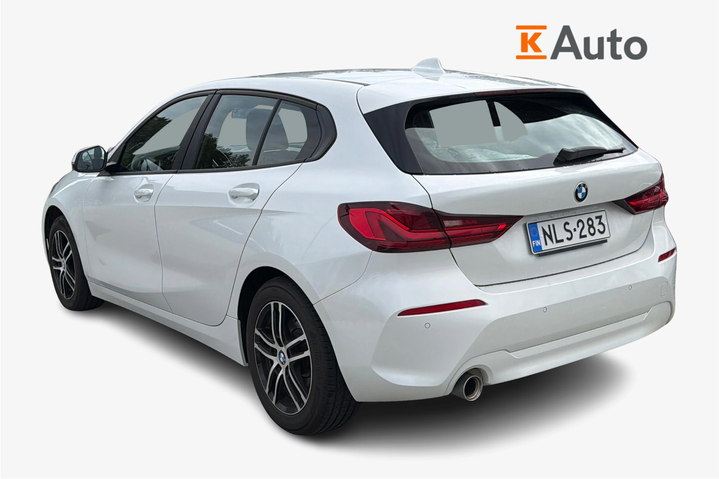 met. valkoinen BMW 118 2019 kuva 2.