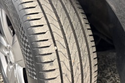 Musta BMW 118 2021 kuva 37.