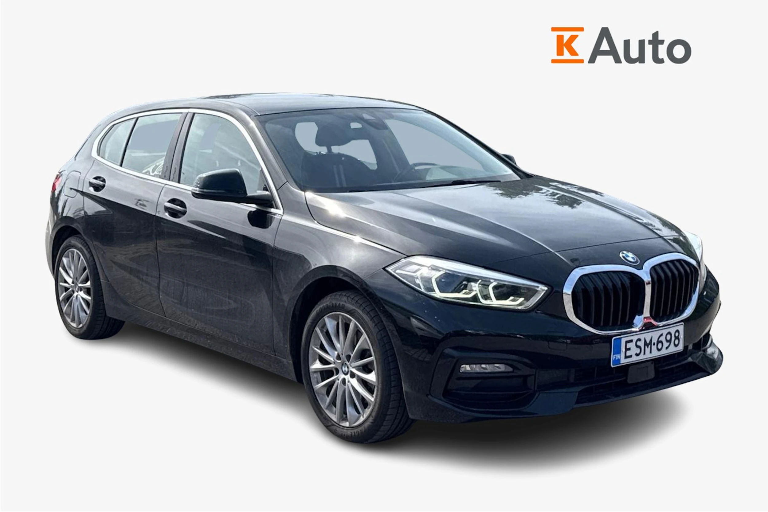 musta BMW 118 2021 kuva 1.