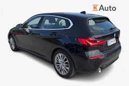 musta BMW 118 2021 kuva 2.