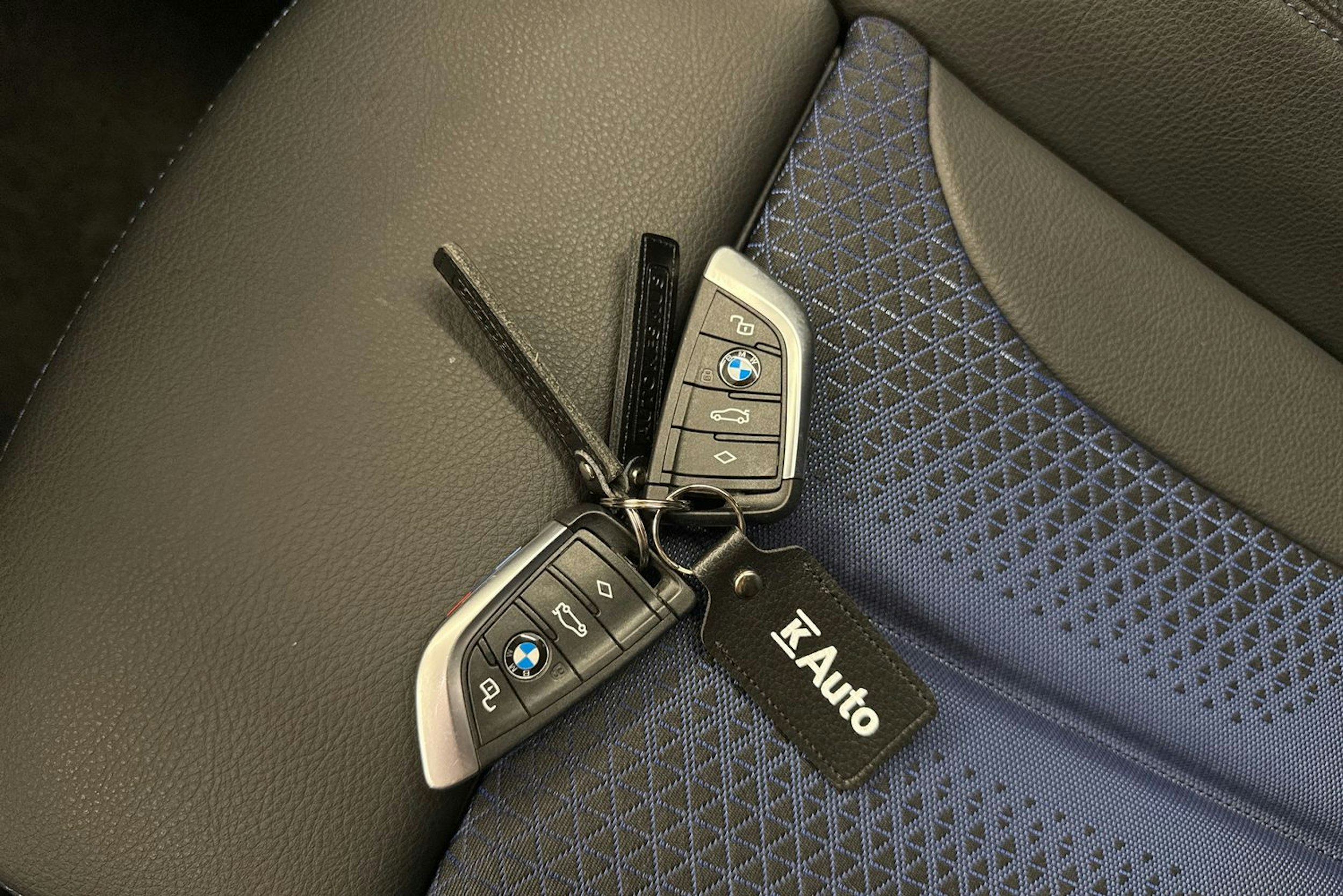 Valkoinen BMW 118 2022 kuva 32.