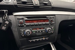 met. musta BMW 120 2008 kuva 19.