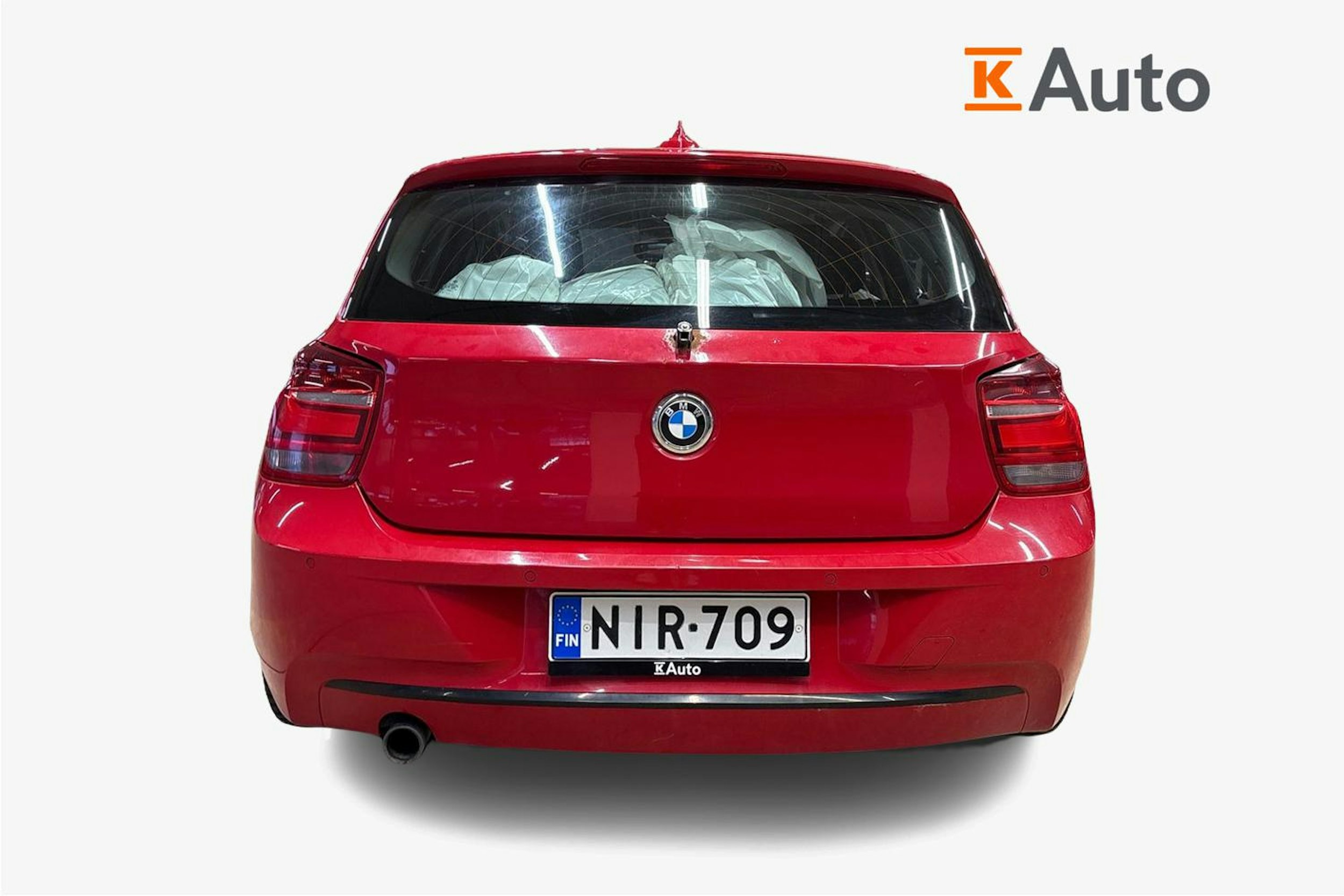 punainen BMW 120 2012 kuva 3.