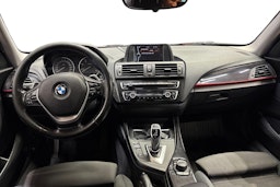 punainen BMW 120 2012 kuva 7.