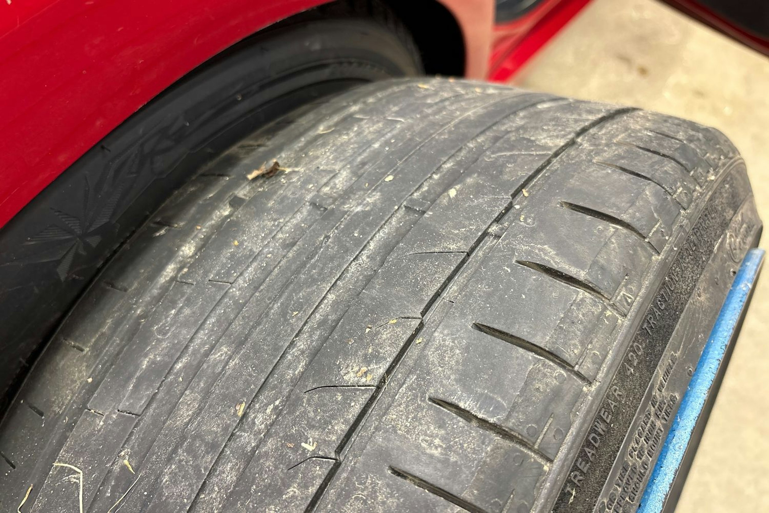 punainen BMW 120 2012 kuva 12.