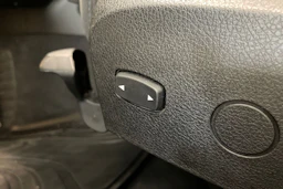 valkoinen BMW 120 2016 kuva 12.