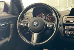 valkoinen BMW 120 2016 kuva 13.
