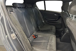 harmaa BMW 120 2016 kuva 11.