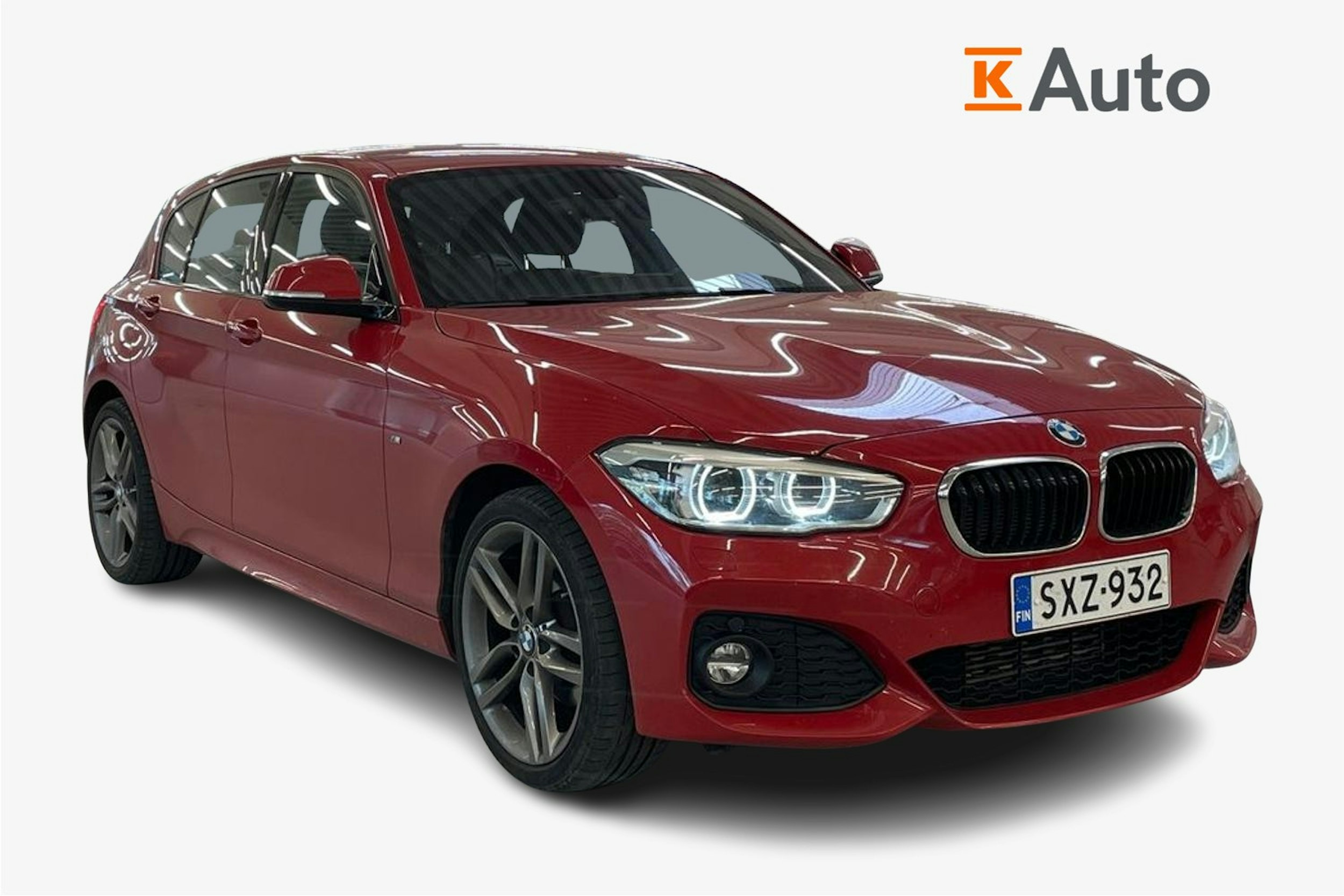 punainen BMW 120 2019 kuva 1.